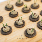 Black Pearl Canapés 套餐 (20人起)